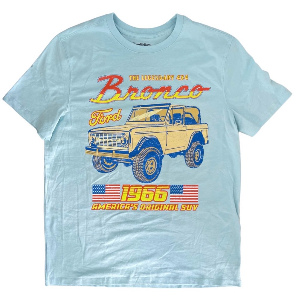 Good Fellow Licensed Ford Bronco Distressed Graphic Crewneck Tee Size Small
